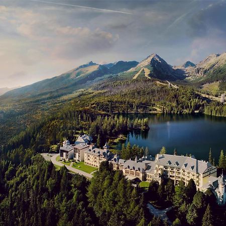 แกรนด์ โฮเต็ล เคมปินสกี้ ไฮ ทาแทรส Hotel Strbske Pleso ภายนอก รูปภาพ