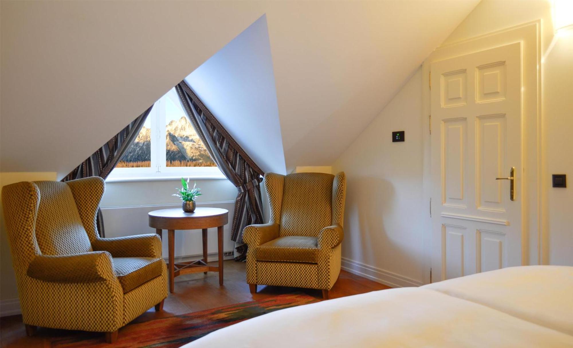 แกรนด์ โฮเต็ล เคมปินสกี้ ไฮ ทาแทรส Hotel Strbske Pleso ภายนอก รูปภาพ
