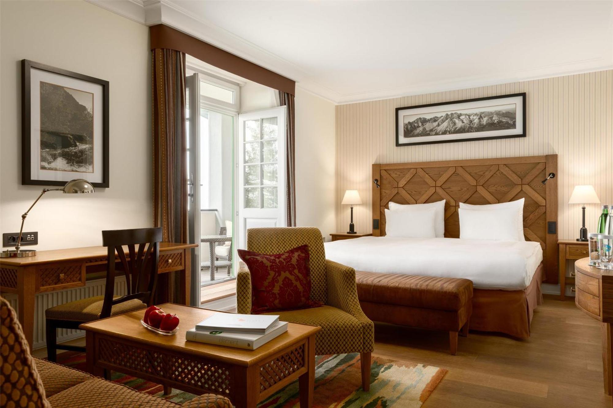 แกรนด์ โฮเต็ล เคมปินสกี้ ไฮ ทาแทรส Hotel Strbske Pleso ภายนอก รูปภาพ